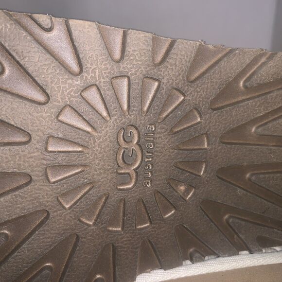 UGG 5879 Beige Textured Textile MidCalf Boots Sheepskin Lining Women’s Size 7 - Picture 8 of 13